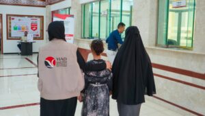 كفالات نقدية تخفّف المعاناة عن 150 يتيمًا في اليمن